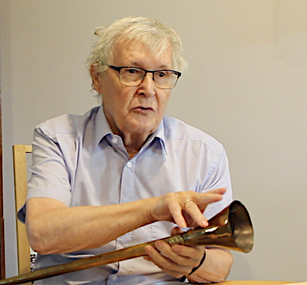Dr Peter Holmes